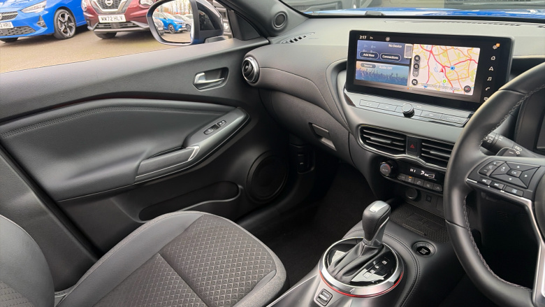 Nissan Juke 1.0 DiG-T N-Connecta 5dr DCT Petrol Hatchback